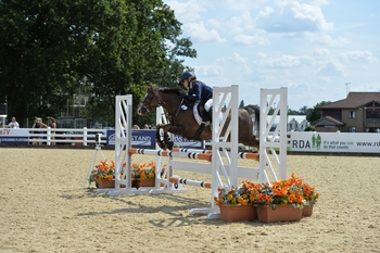 Raphaela Uma Dawson and Trefriw Eros take the 128cm Stepping Stones victory